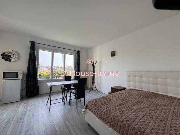 Bureau à vendre 6 pièces de 192 m²
