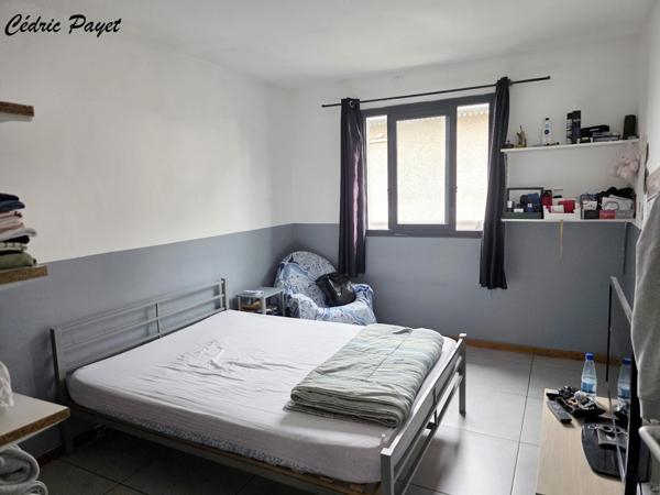 Maison à vendre F5 pièces de 130 m2 au TAMPON (974)