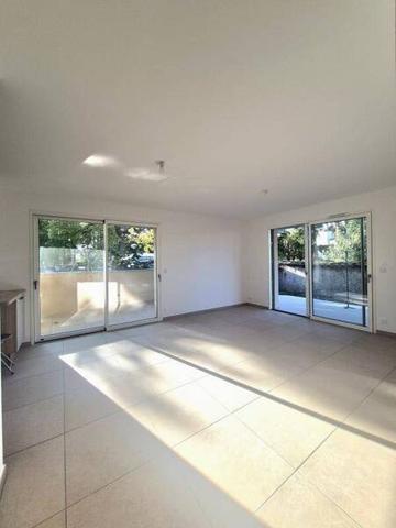Appartement 3 pièces                                        - 42340 Veauche Réf : 13451