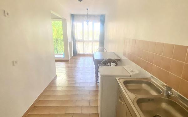 Appartement à vendre    3 pièces •  Les Mureaux