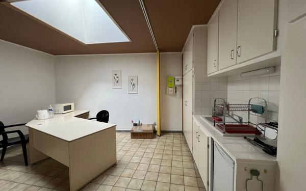 Appartement à vendre    1 pièce • 286 m2 Saint-Jean-d'Angély