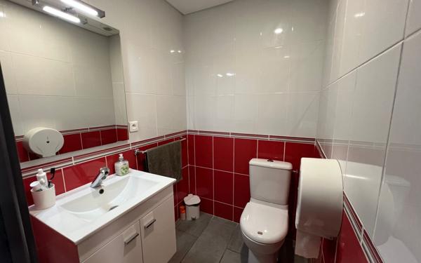 Appartement à vendre    1 pièce • 286 m2 Saint-Jean-d'Angély