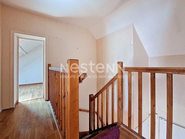 SARAN - MAISON DE 102M2 - JARDIN CLOS - 4 CHAMBRES - DPE D - TOUS COMMERCES ECOLES ET BUS A PIED