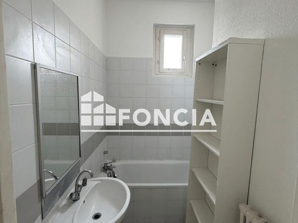 Location Appartement 2 pièces 57.65 m² - 1 RUE D'OBILION Montpellier 34000