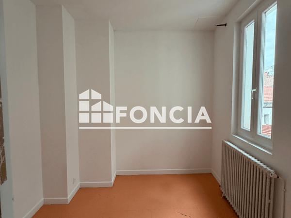 Location Appartement 2 pièces 57.65 m² - 1 RUE D'OBILION Montpellier 34000