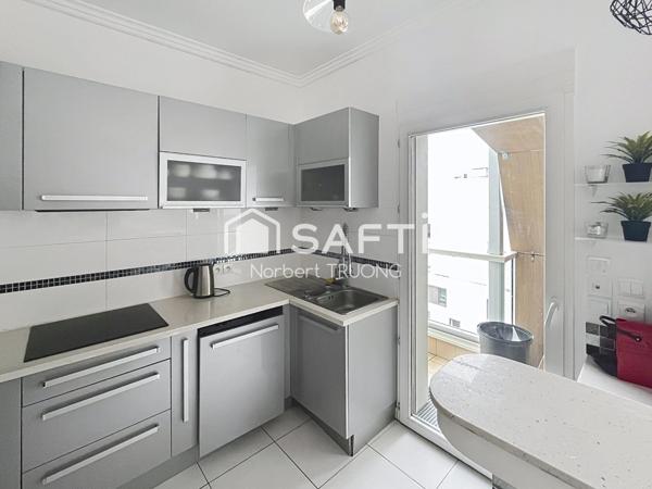 BORDS DE SEINE - DERNIER ÉTAGE - DUPLEX - TERRASSE