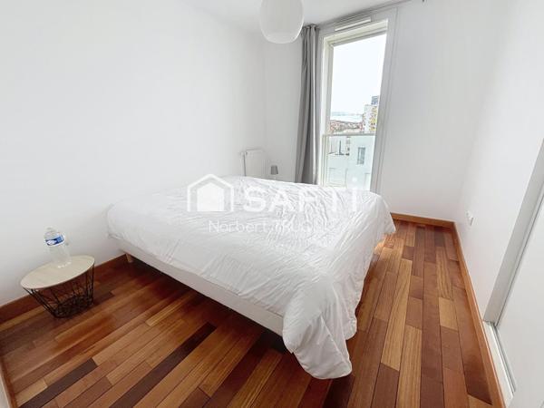 BORDS DE SEINE - DERNIER ÉTAGE - DUPLEX - TERRASSE