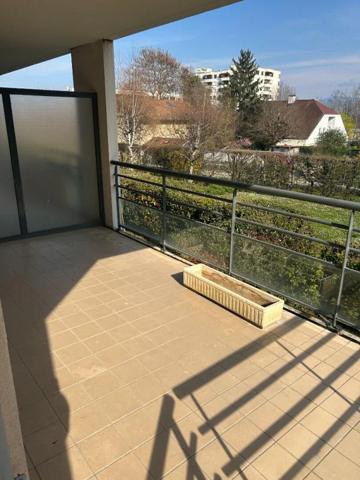 Appartement à louer à Ferney-Voltaire (01210)