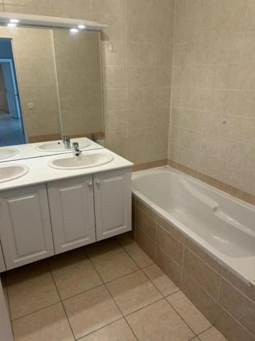 Appartement à louer à Ferney-Voltaire (01210)
