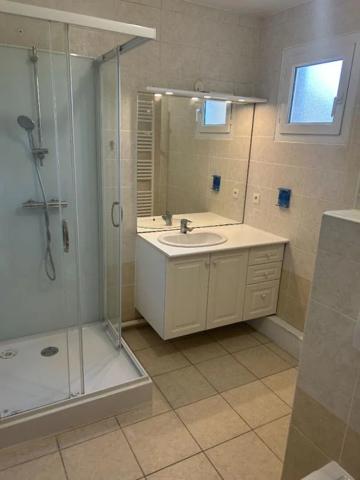 Appartement à louer à Ferney-Voltaire (01210)
