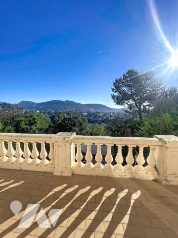 Maison avec piscine domaine fermé