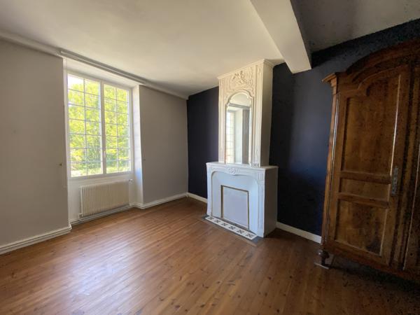 Maison 7 pièce(s) 5 chambre(s) 250 m²