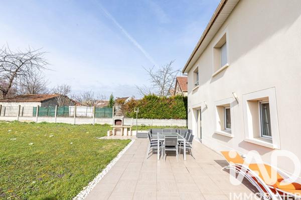Maison à vendre 7 pièces 199 m² Morangis