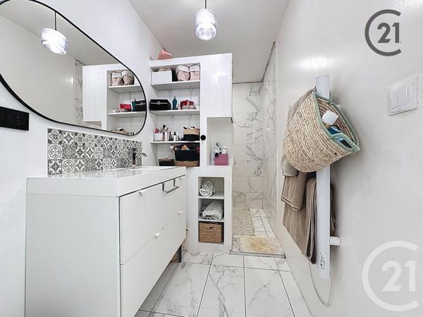 Appartement T4 à vendre  4 pièces - 55,09 m2 REIMS - 51