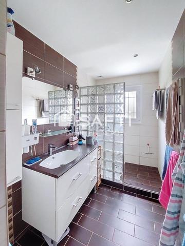 Maison de plein pied et non mitoyenne