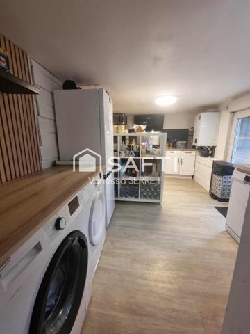 Maison mitoyenne rénovée de 95 m² au cœur de Bayeux – 3 chambres, courette et à proximité de tout !