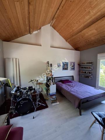 Maison ATYPIQUE à vendre, 117m2, Le Creusot, 3 chambres