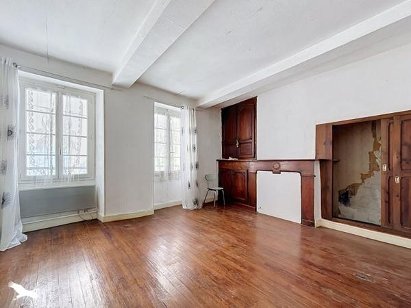Maison 96 624 € Salies-de-Béarn 5 p 125 m² DPE F