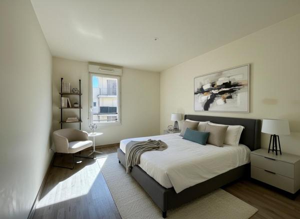 Duplex lumineux avec terrasse à deux pas de la gare cadre de vie idéal