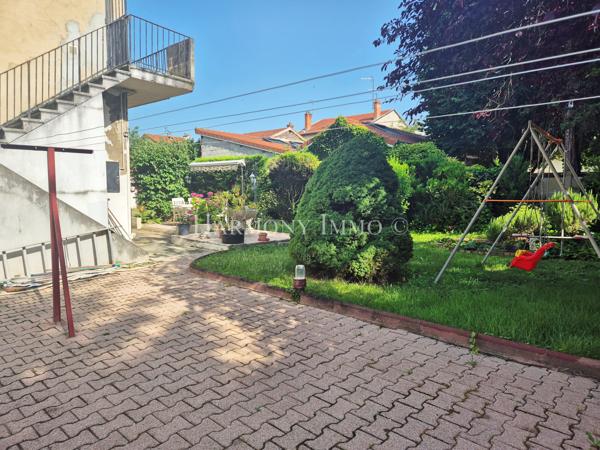 Proche métro Flachet Duplex de 77 m² dans maison avec jardin et garage