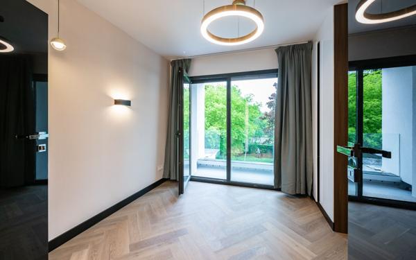 Appartement à vendre    4 pièces • 83,32 m2 Saint-Maur-des-Fossés