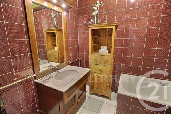 Appartement Triplex à vendre  10 pièces - 331,58 m2 ST AVOLD - 57