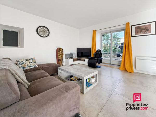 PROCHE AVALLON ANCIENNE GRANGE RENOVEE