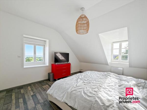 PROCHE AVALLON ANCIENNE GRANGE RENOVEE