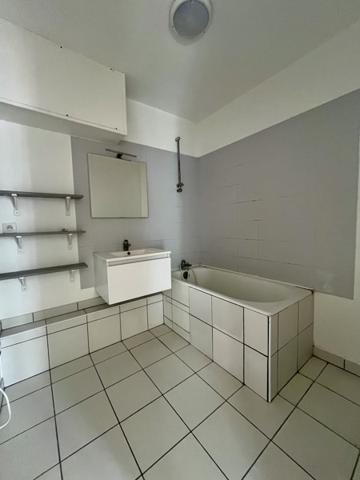 Appartement à vendre 276 120 € La Rochelle 3 p 61,2 m² DPE C