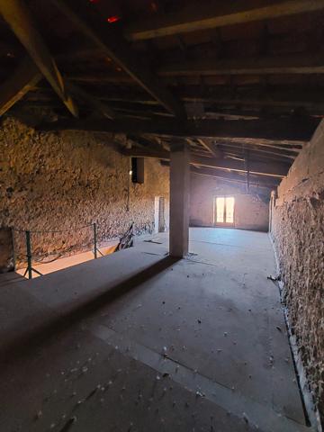 Guiche (64520) Guiche - Appartement en devenir