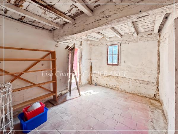 Propriete à vendre 14 pièces LE HOUGA (32) de 215 m2 habitables à rénover, sur 11949 m2 de terrain, dépendances