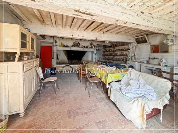 Propriete à vendre 14 pièces LE HOUGA (32) de 215 m2 habitables à rénover, sur 11949 m2 de terrain, dépendances