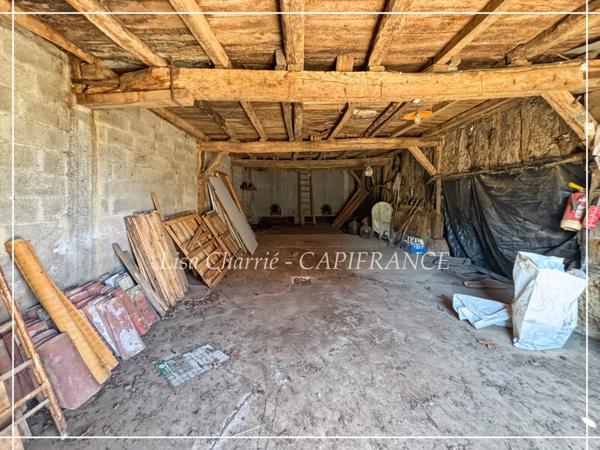 Propriete à vendre 14 pièces LE HOUGA (32) de 215 m2 habitables à rénover, sur 11949 m2 de terrain, dépendances