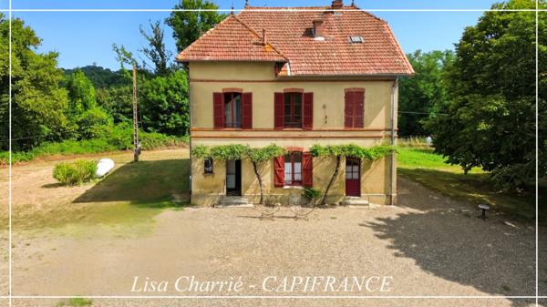 Propriete à vendre 14 pièces LE HOUGA (32) de 215 m2 habitables à rénover, sur 11949 m2 de terrain, dépendances