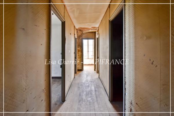 Propriete à vendre 14 pièces LE HOUGA (32) de 215 m2 habitables à rénover, sur 11949 m2 de terrain, dépendances