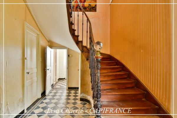 Propriete à vendre 14 pièces LE HOUGA (32) de 215 m2 habitables à rénover, sur 11949 m2 de terrain, dépendances