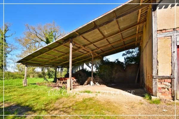 Propriete à vendre 14 pièces LE HOUGA (32) de 215 m2 habitables à rénover, sur 11949 m2 de terrain, dépendances