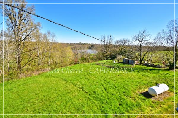 Propriete à vendre 14 pièces LE HOUGA (32) de 215 m2 habitables à rénover, sur 11949 m2 de terrain, dépendances