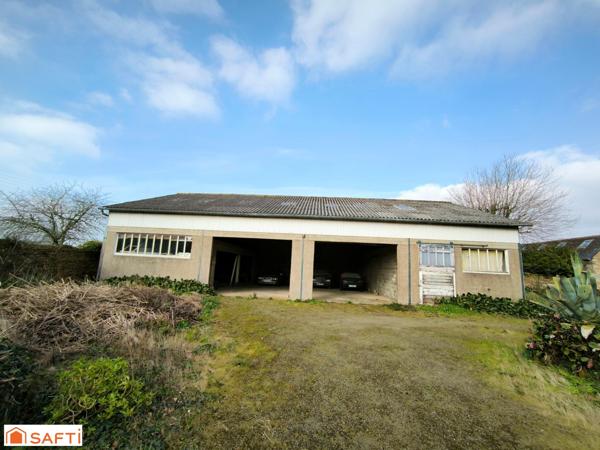 ANCIENNE ECOLE PLUS UN HANGAR DE 277M² PLUS DEPENDANCE