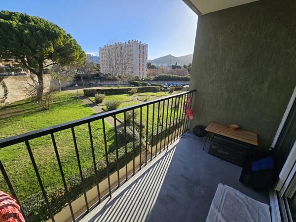 13011 Beau Type 4 avec balcon