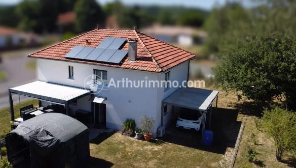 Vente                                                      Maison
                        
                     5 pièces                      87 m2                     à Saint-Astier
