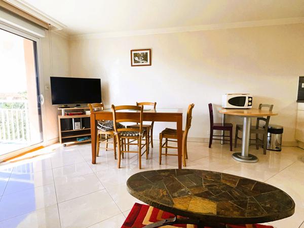 Appartement Sainte-Cécile 3 pièces, 2 chambres, garage - 63.47m²