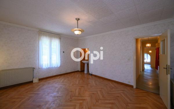 Maison à vendre    6 pièces • 161 m2 Maubeuge