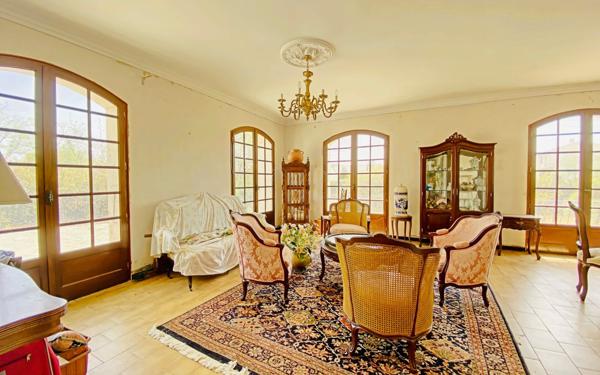 Maison à vendre    6 pièces • 188 m2 Eaunes