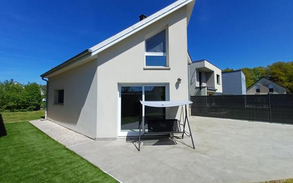 Maison à louer    5 pièces • 121 m2 Offemont
