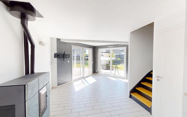 Maison à louer    5 pièces • 121 m2 Offemont