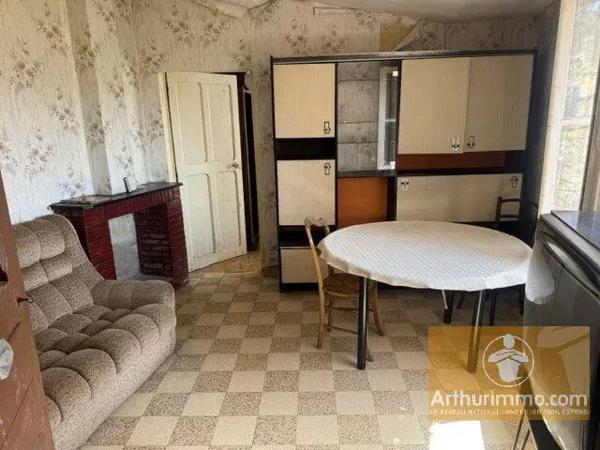 Vente                                                      Terrain
                        
                                         1342 m2                     à Millau