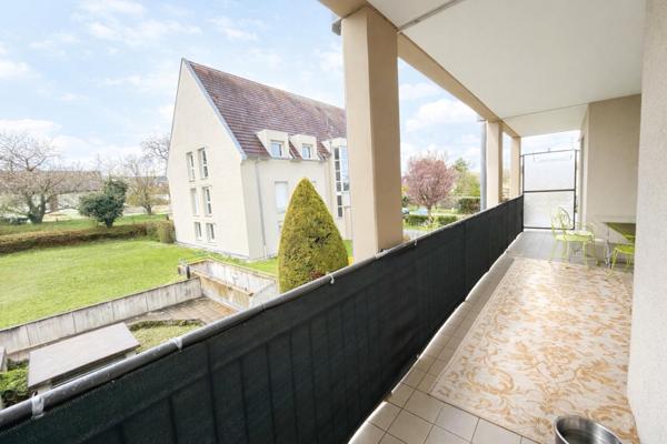F2 terrasse 15m2, garage et cave, résidence calme
