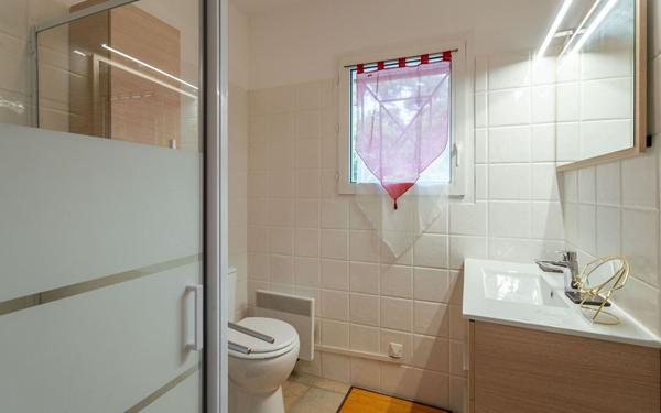 Maison à vendre    6 pièces •  Biscarrosse