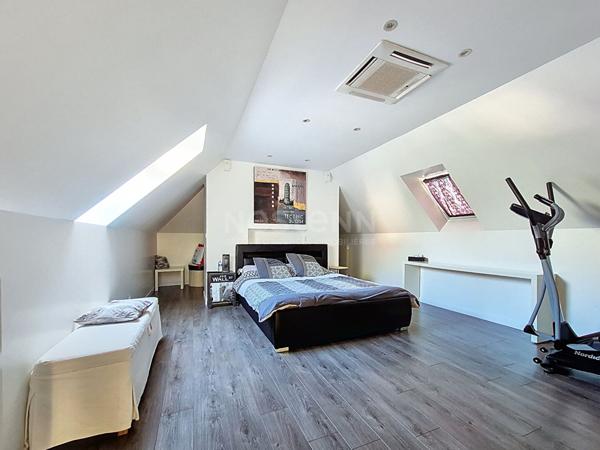 Maison Gouvieux 280M² habitables, jardin 2150 m² avec piscine